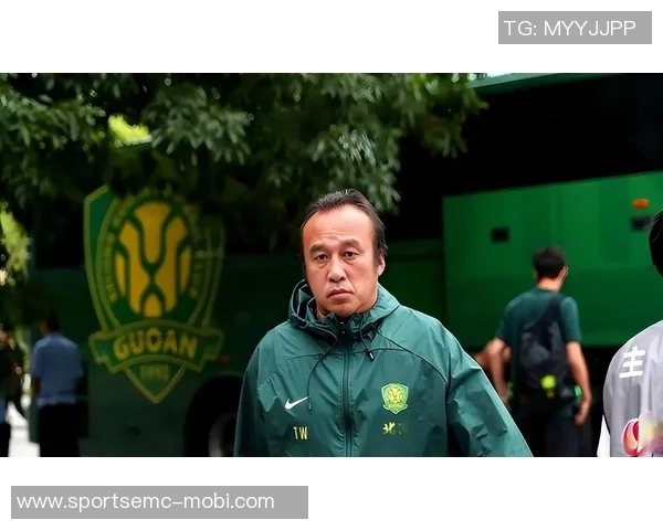 皇马26-27赛季客场球衣曝光主色罕见采用绿色设计引发球迷热议